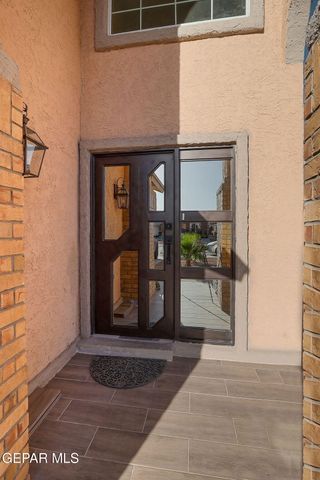 10325 Valle Suave Drive, Socorro, TX 79927