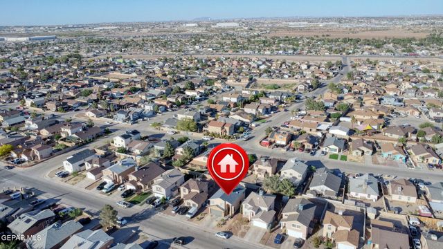 10325 Valle Suave Drive, Socorro, TX 79927