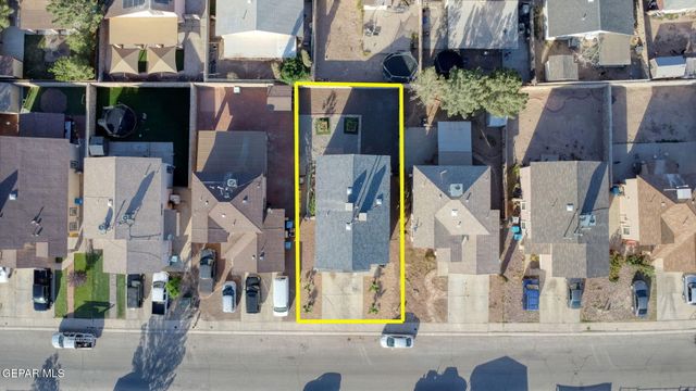 10325 Valle Suave Drive, Socorro, TX 79927