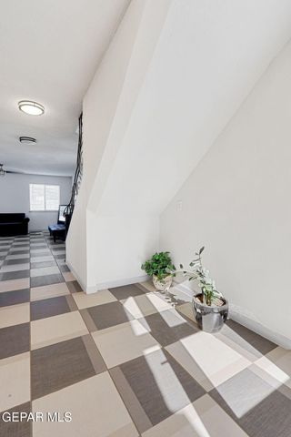 10325 Valle Suave Drive, Socorro, TX 79927