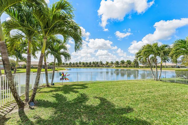 2277 Egret Cove Drive, West Palm Beach, FL 33411