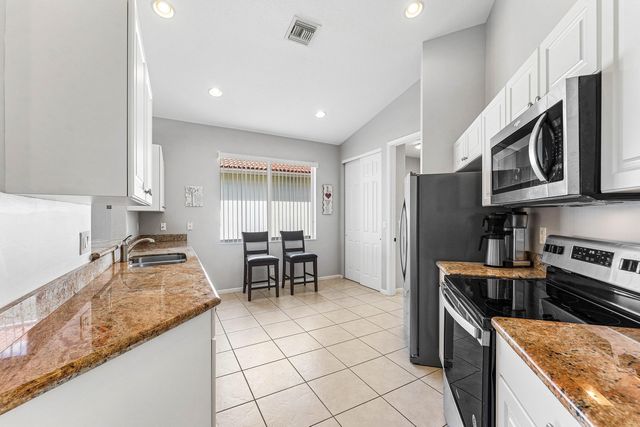 2277 Egret Cove Drive, West Palm Beach, FL 33411