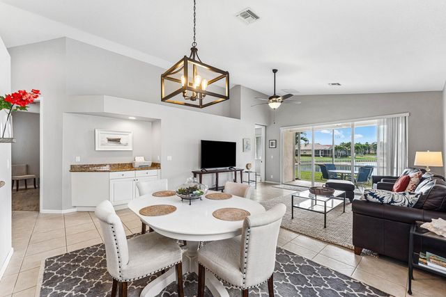 2277 Egret Cove Drive, West Palm Beach, FL 33411