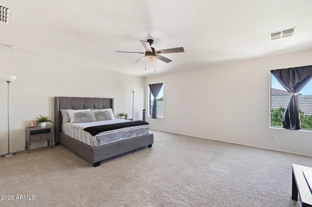 863 E MULE TRAIN Trail, San Tan Valley, AZ 85143