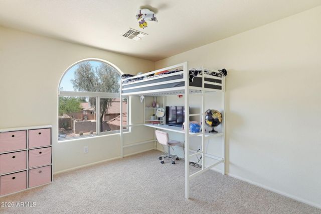 863 E MULE TRAIN Trail, San Tan Valley, AZ 85143