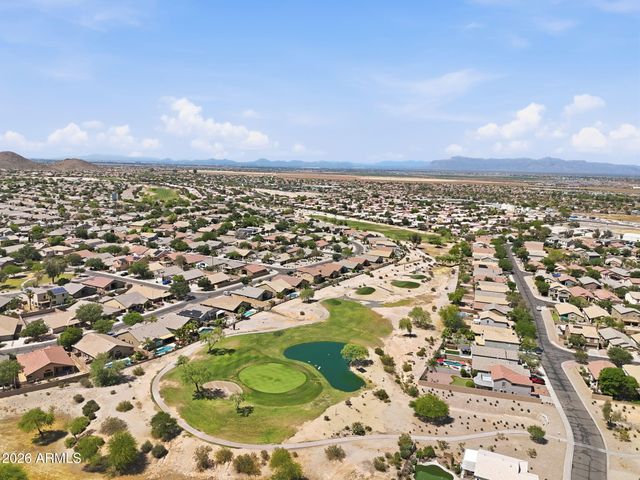 863 E MULE TRAIN Trail, San Tan Valley, AZ 85143