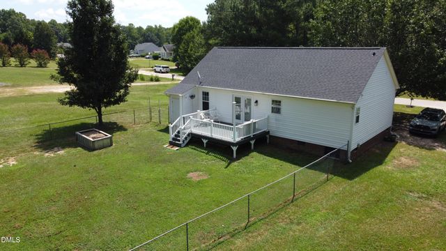 88 Appaloosa Lane, Zebulon, NC 27597