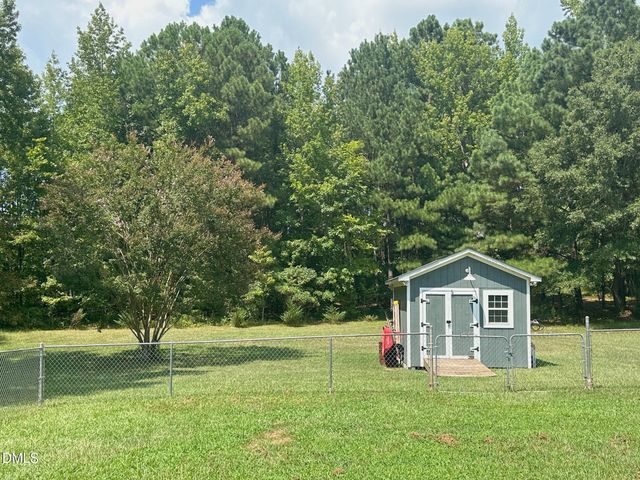 88 Appaloosa Lane, Zebulon, NC 27597