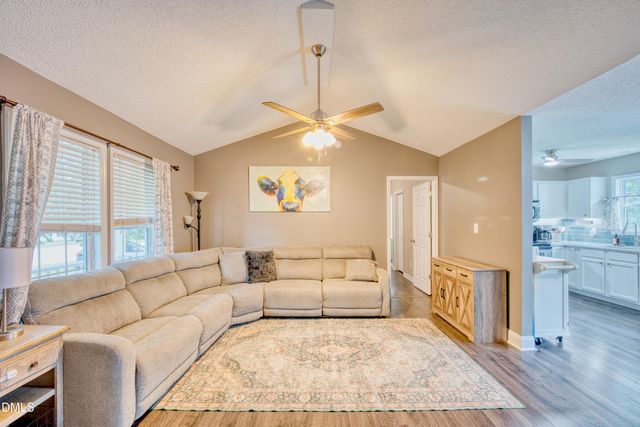 88 Appaloosa Lane, Zebulon, NC 27597