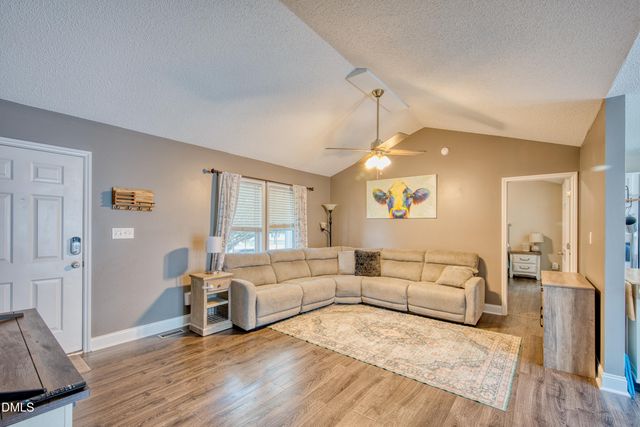 88 Appaloosa Lane, Zebulon, NC 27597