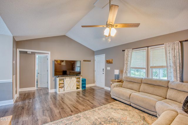 88 Appaloosa Lane, Zebulon, NC 27597