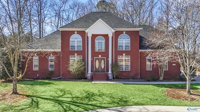 147 Misty River Lane SW, Huntsville, AL 35824