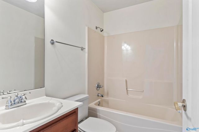 147 Misty River Lane SW, Huntsville, AL 35824