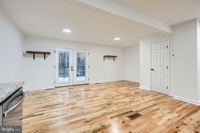 131 FARM RD, Aberdeen, MD 21001