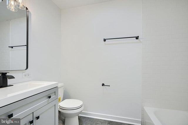 131 FARM RD, Aberdeen, MD 21001