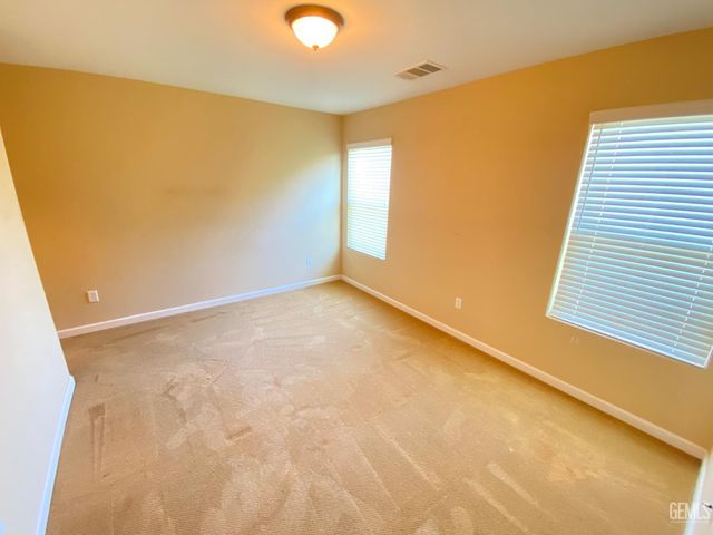 11409 Sangrado Drive, Bakersfield, CA 93311