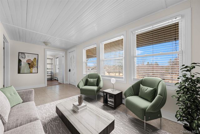 96 Galloway Road, Warwick, NY 10990