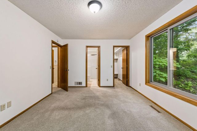 14810 Lloyds Drive, Minnetonka, MN 55345
