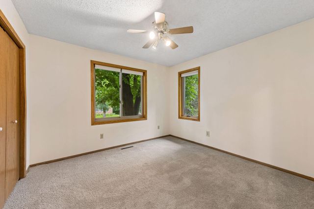 14810 Lloyds Drive, Minnetonka, MN 55345