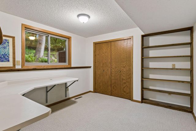 14810 Lloyds Drive, Minnetonka, MN 55345