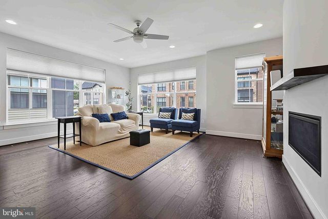 6185 VENETO TER, Alexandria, VA 22312