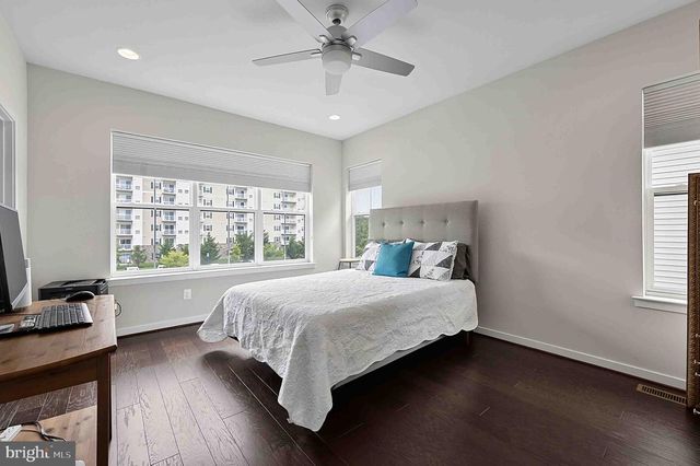 6185 VENETO TER, Alexandria, VA 22312