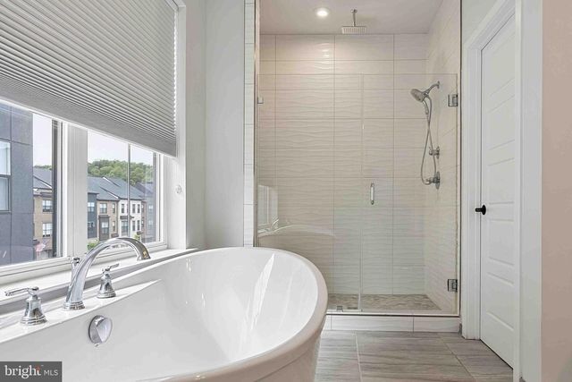 6185 VENETO TER, Alexandria, VA 22312