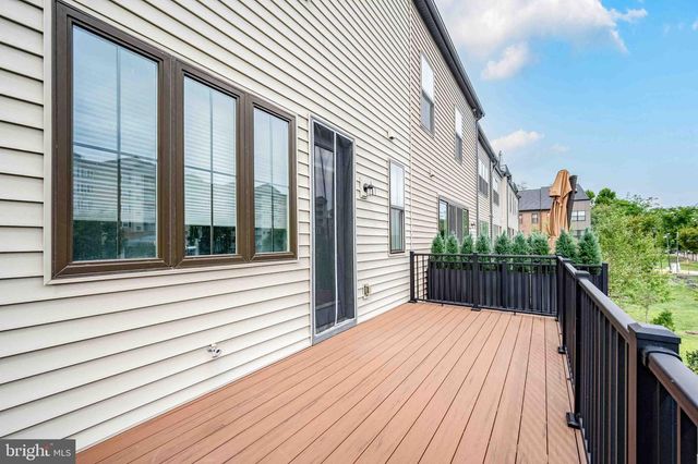 6185 VENETO TER, Alexandria, VA 22312