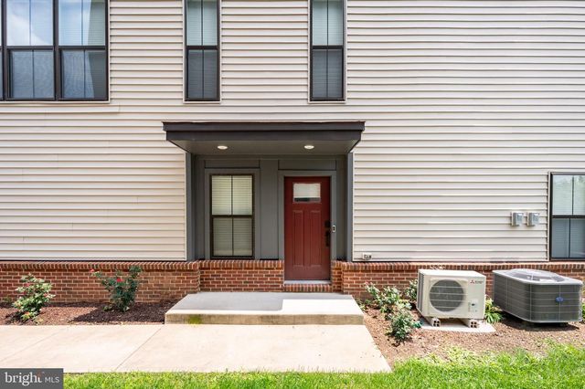 6185 VENETO TER, Alexandria, VA 22312