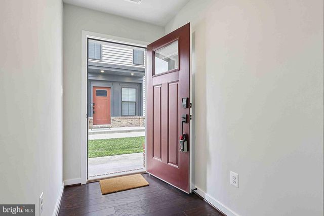 6185 VENETO TER, Alexandria, VA 22312