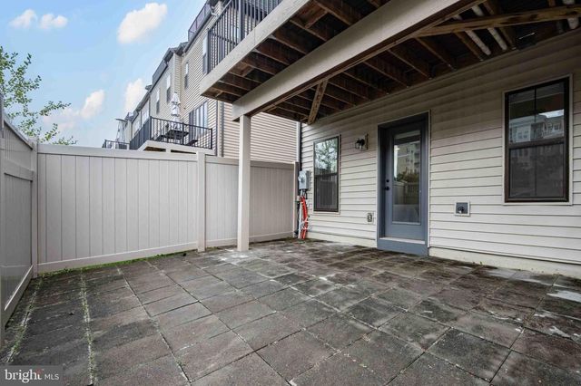 6185 VENETO TER, Alexandria, VA 22312