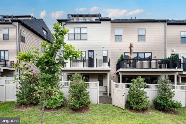 6185 VENETO TER, Alexandria, VA 22312