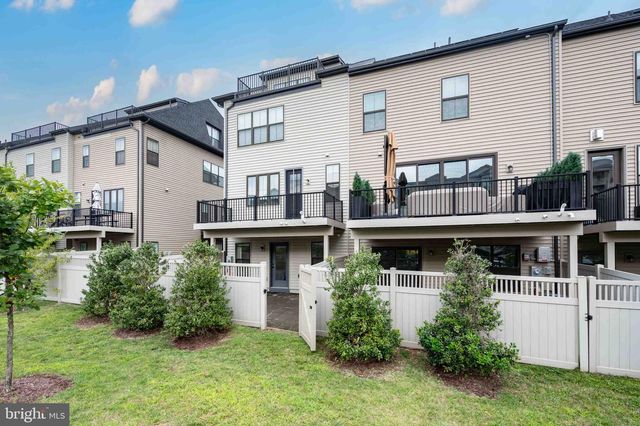 6185 VENETO TER, Alexandria, VA 22312