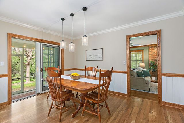 309 Three Oaks Road, Cary, IL 60013