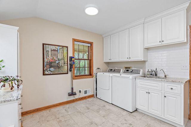 309 Three Oaks Road, Cary, IL 60013