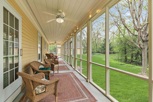 309 Three Oaks Road, Cary, IL 60013