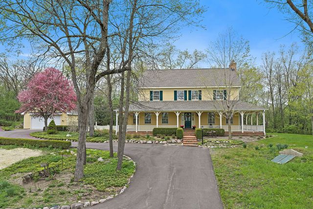 309 Three Oaks Road, Cary, IL 60013