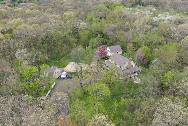 309 Three Oaks Road, Cary, IL 60013