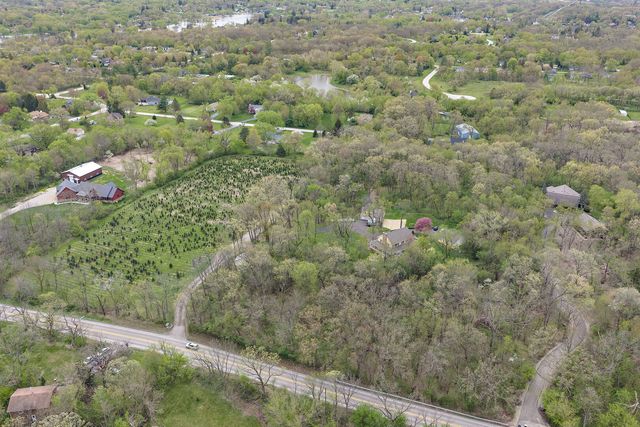 309 Three Oaks Road, Cary, IL 60013