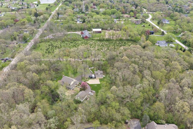 309 Three Oaks Road, Cary, IL 60013