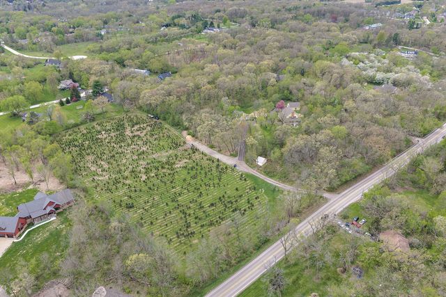 309 Three Oaks Road, Cary, IL 60013