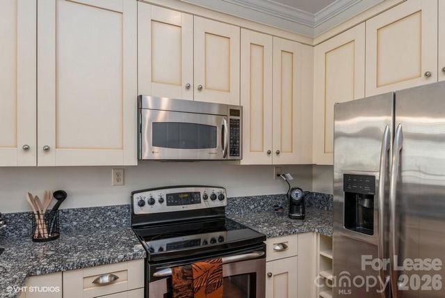 230 S Tryon Street 903, Charlotte, NC 28202