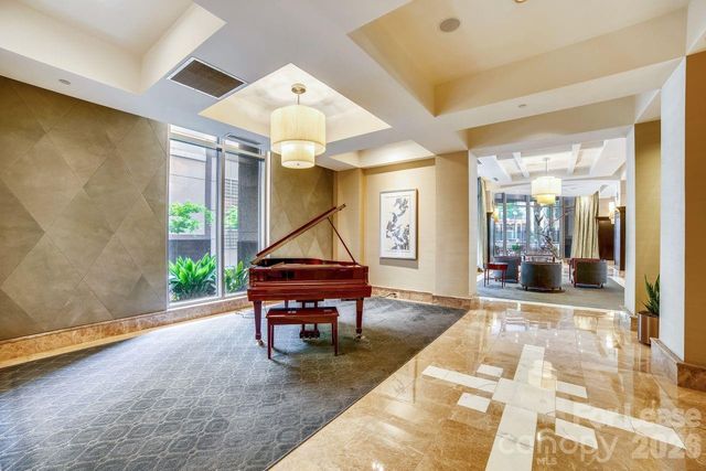230 S Tryon Street 903, Charlotte, NC 28202