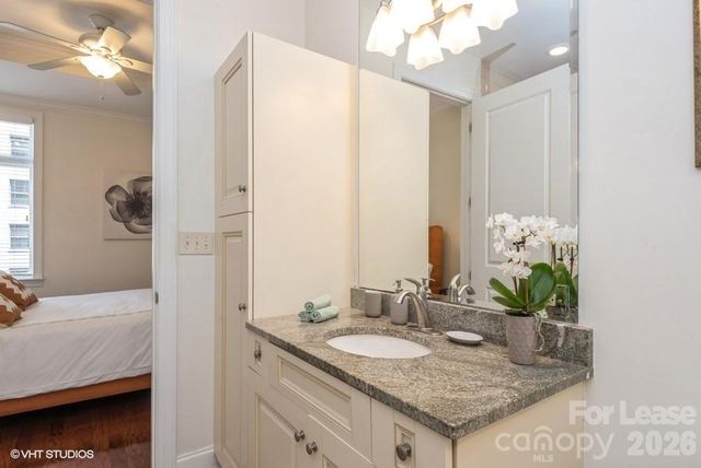 230 S Tryon Street 903, Charlotte, NC 28202