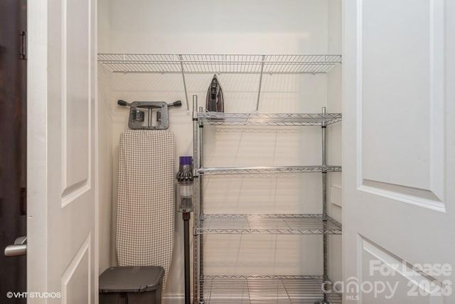 230 S Tryon Street 903, Charlotte, NC 28202