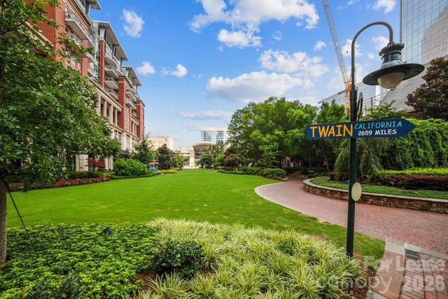 230 S Tryon Street 903, Charlotte, NC 28202