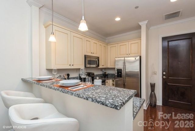 230 S Tryon Street 903, Charlotte, NC 28202
