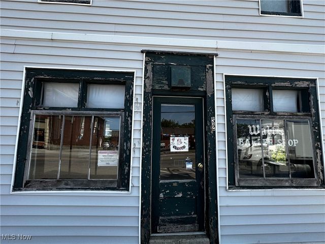 70 S Chestnut Street, Jefferson, OH 44047