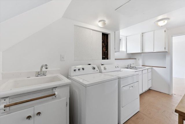 1528 S Adams St, Spokane, WA 99203