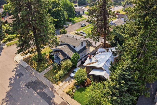 1528 S Adams St, Spokane, WA 99203